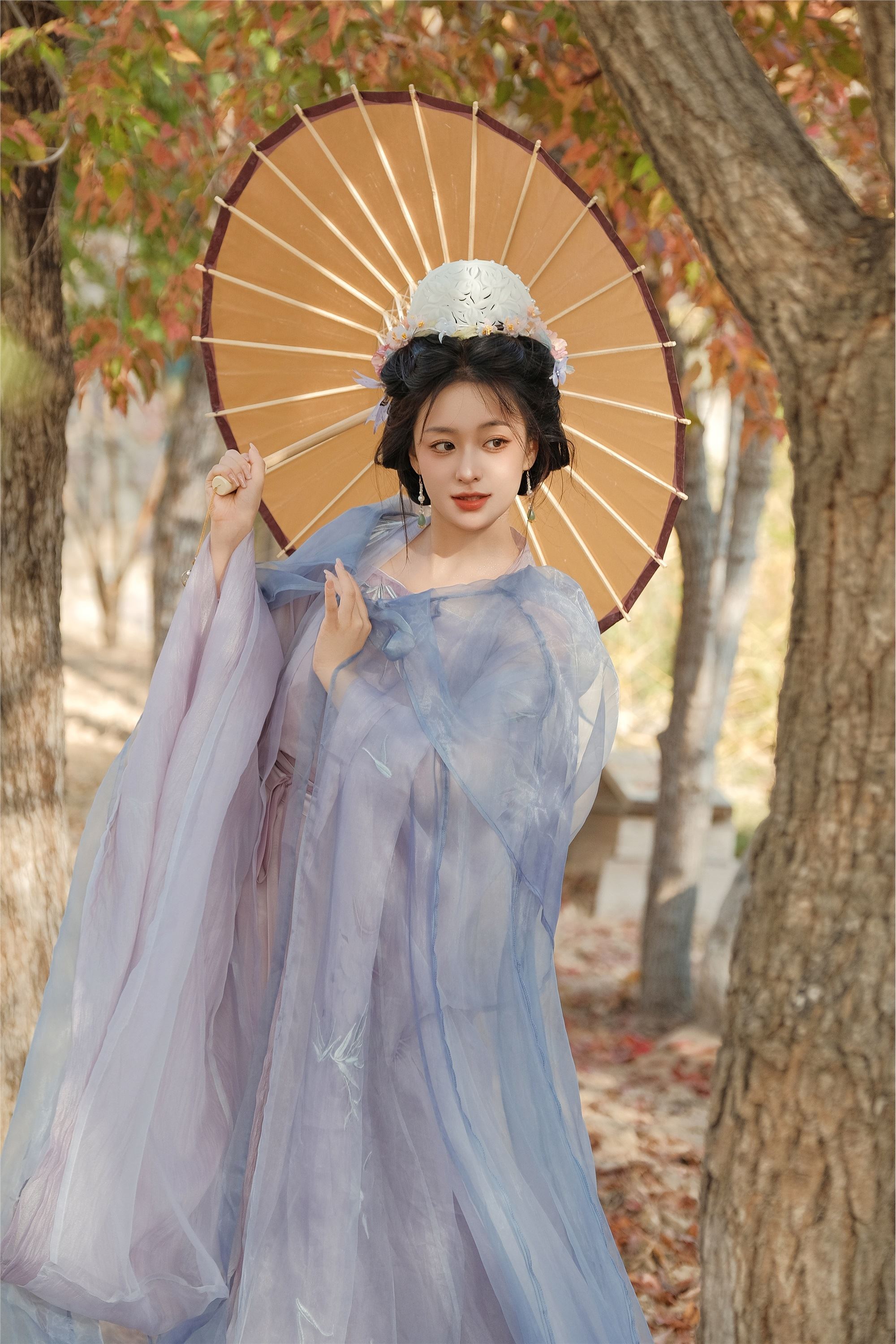 YITUYU艺图语 2025.01.04 叶落惊秋 珍妮